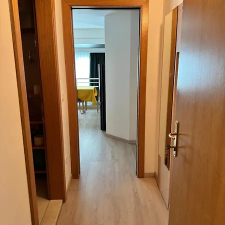 Doss Della Pesa Apartment Marilleva